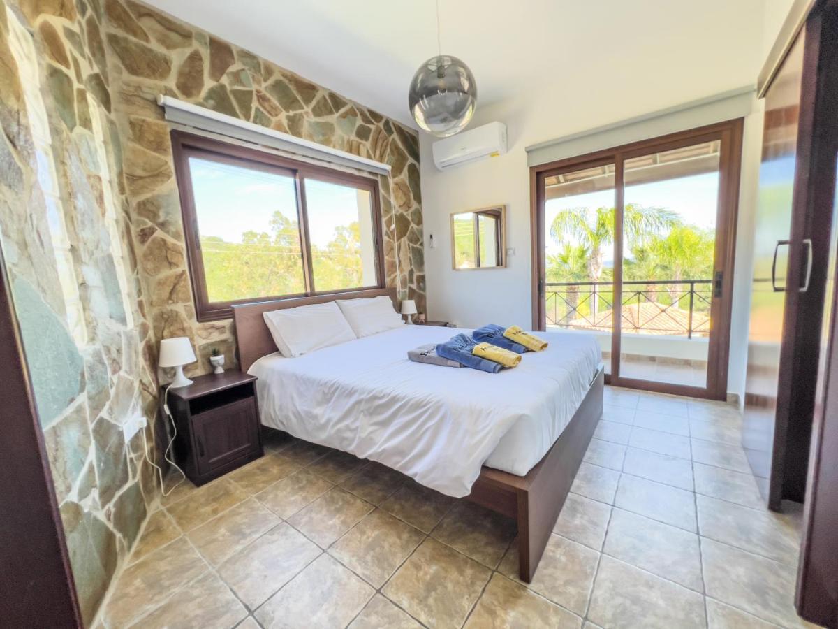 Leo's Paradise Villa *