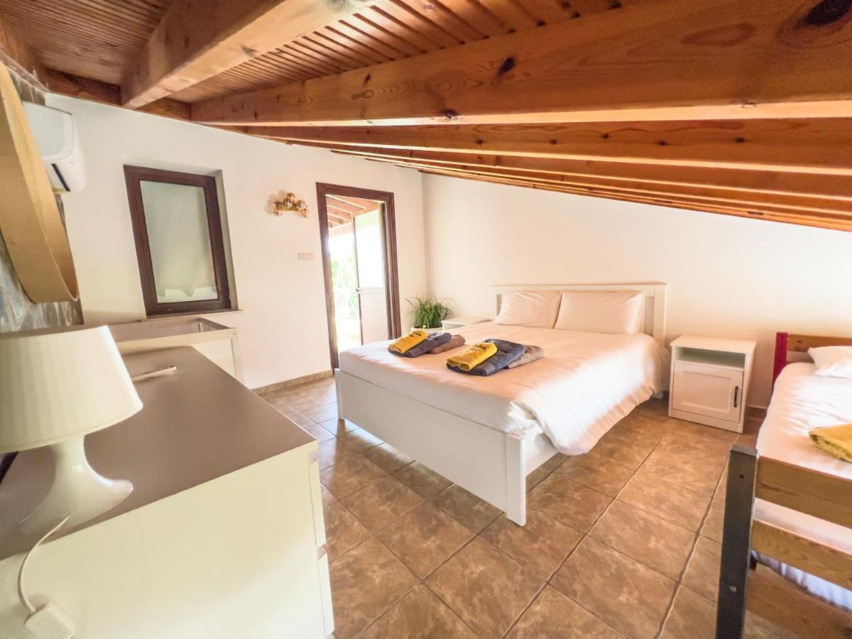 Leo's Paradise Villa *